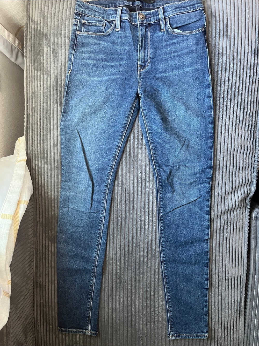 Hudson Jeans Size 27